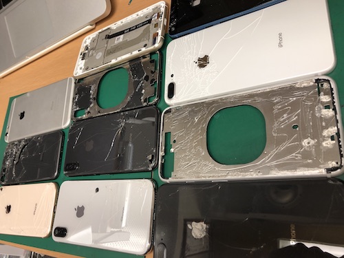 iPhone8PLUSの背面ガラス修理【三重県よりお越し】