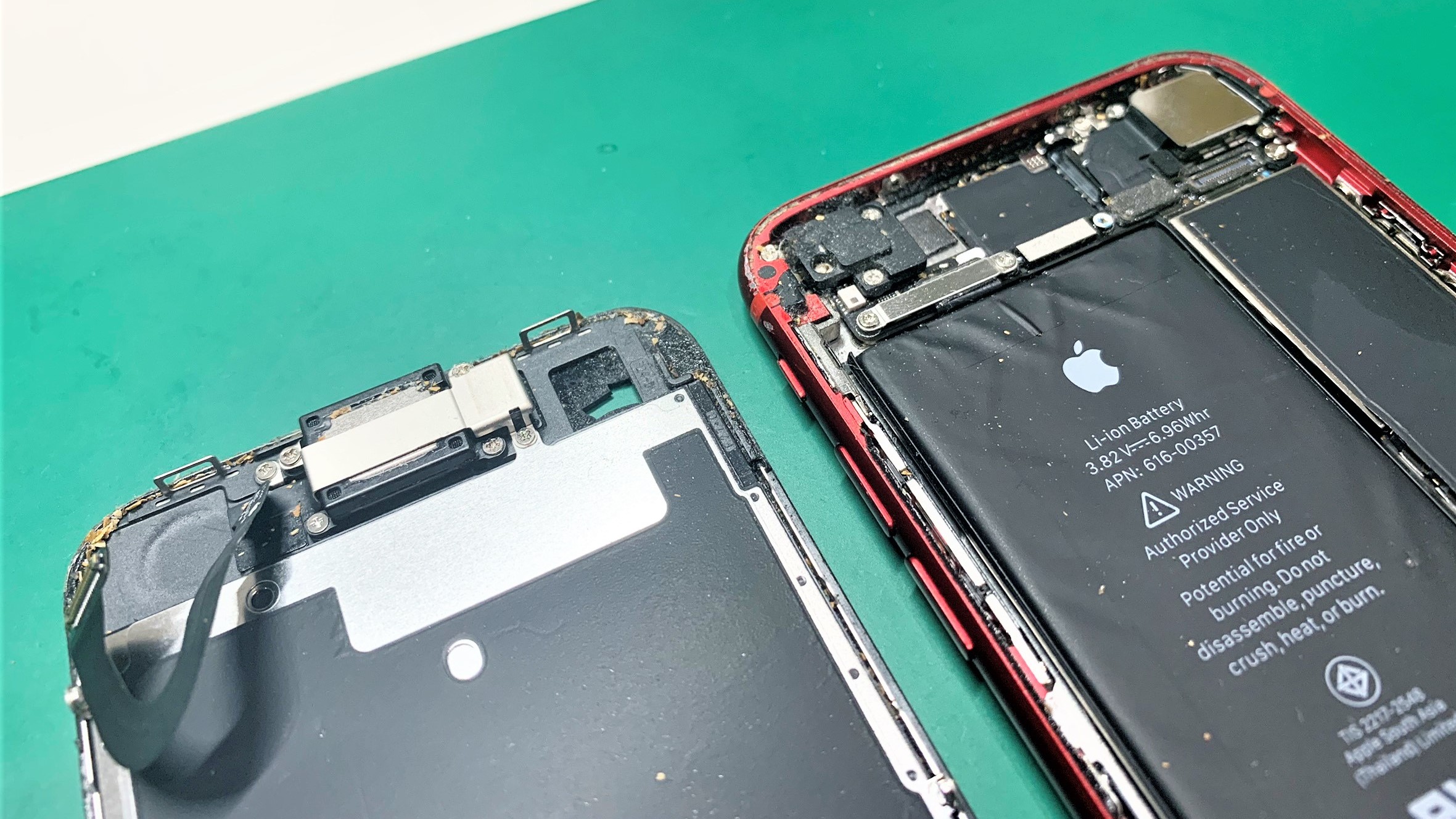 iPhone8の画面交換(フロントパネル交換)を解説