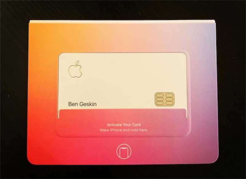 Apple Cardの実物写真が流出！チタン製の美しいデザイン