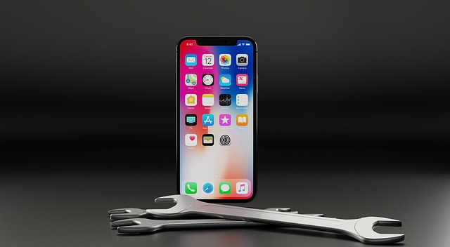 松戸市小金原からご来店！iPhoneXガラス割れを60分で修理しました！
