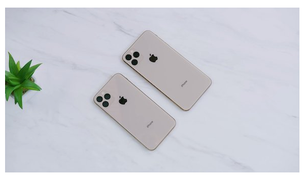 次期iPhone「iPhone11」の背面カメラのデザインはこうなる
