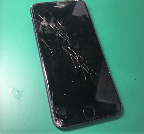 iPhoneの衝撃によって不具合が起きる