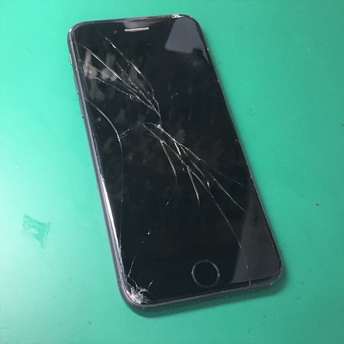 iPhoneの画面割れは