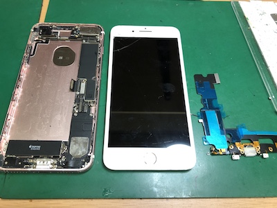 【瑞穂区よりお越し】充電できない&画面割れの修理