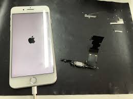 iPhone８のドックコネクタ交換！