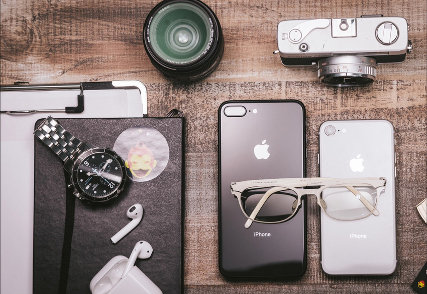 iPhoneの画面の明るさを、より暗くする方法！？