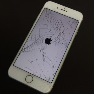 iPhone修理店ってどんな感じ？?？