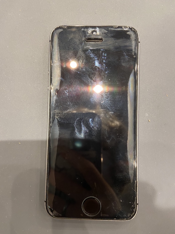 iPhone5S 液晶故障による画面交換修理をしました！