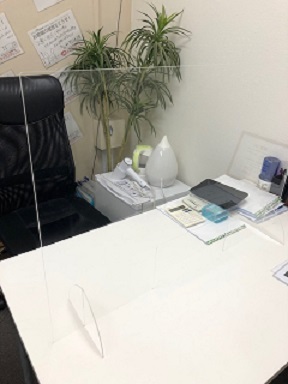 銀座店ではコロナ対策に取り組んだうえで営業を行っています。