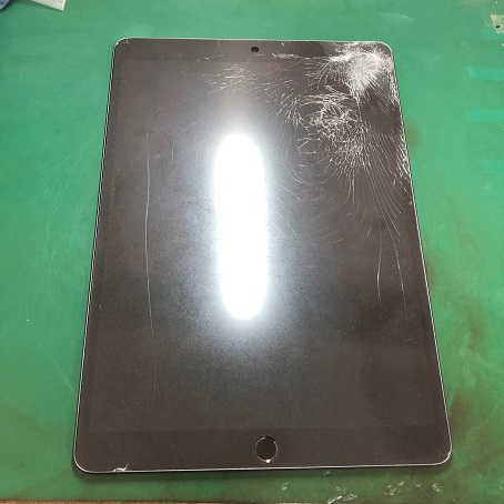 iPadAir第3世代画面修理