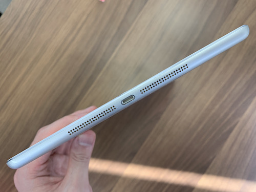 【iPad 修理】充電口のトラブル修理