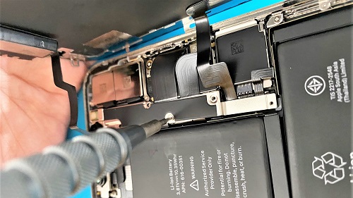 iPhoneXのガラス割れ・液晶交換修理を解説【画像付】