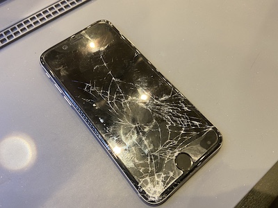 iPhone6の画面修理！