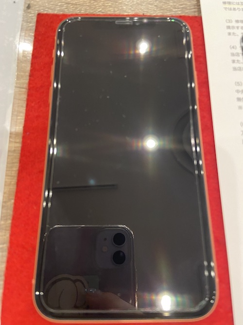 東京都からお越しのお客様　iPhoneXRの画面割れを修理！