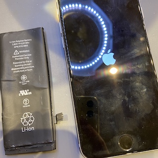 川崎市からお越しのiPhone6のバッテリー交換