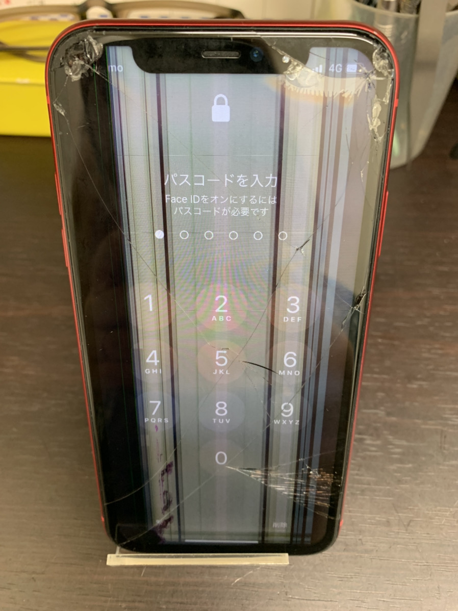 タッチが効かなくなったiPhone 11の画面修理も即日！