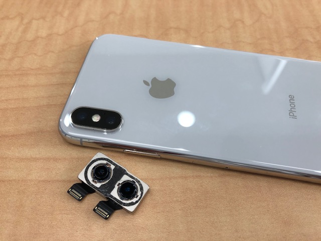【横浜市 栄区】 iPhone Xのリアカメラ修理