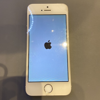 電源がつかなくなってしまったiPhone5S