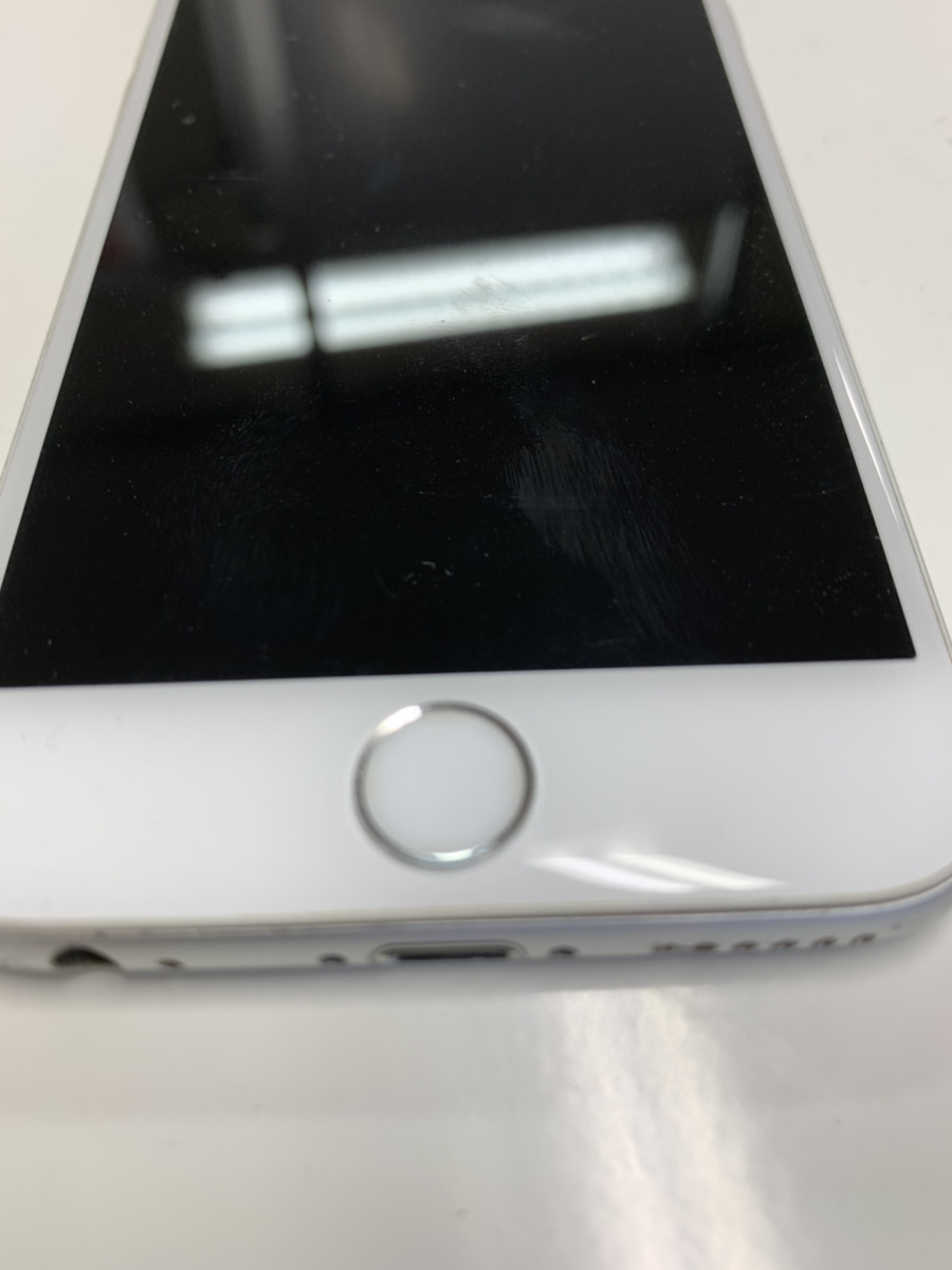 iPhone6sホームボタンの修理可能！！