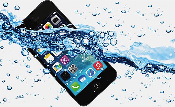 iPhoneが水没した際の影響