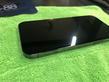 iPhone12por　コーティングすると．．．