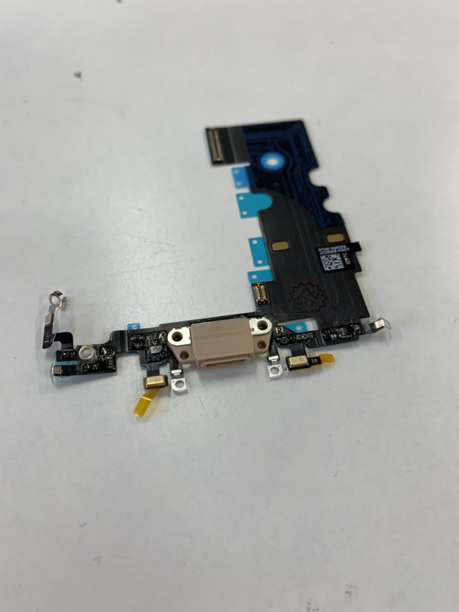 iPhone8の起動不可の端末を1時間で修理しました！！