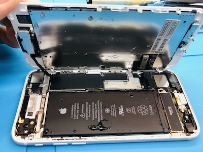 iPhoneの水没・データ復旧をご依頼いただきました！