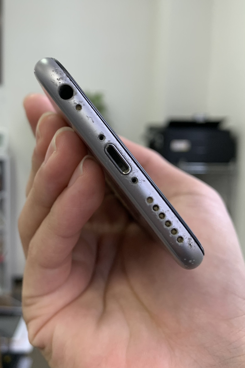 iPhone （アイフォン）6sドック交換しました！！