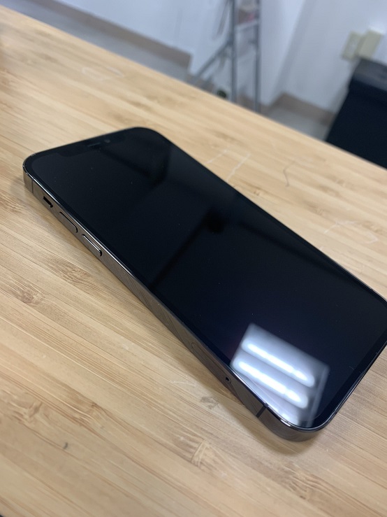 iPhone１２por　グラシオンのコーティング