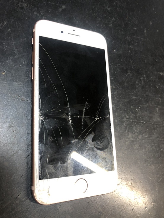 iPhon８の画面交換