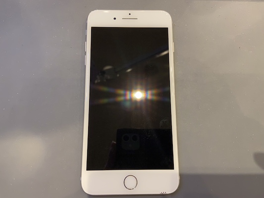 iPhone7Plus 画面割れ即日修理