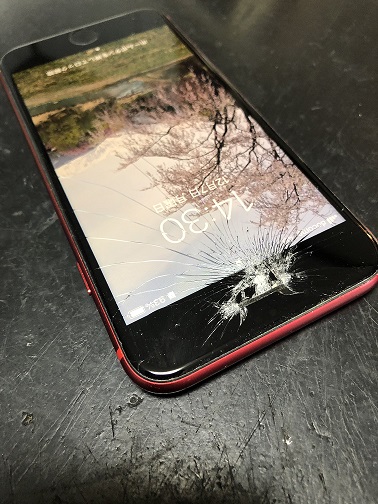 新型iPhoneSEの画面交換