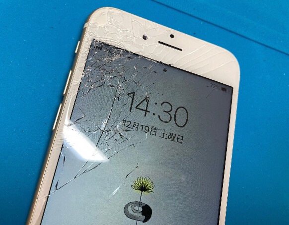 【iPhone ６S】★バッキバキの画面が元通りに★