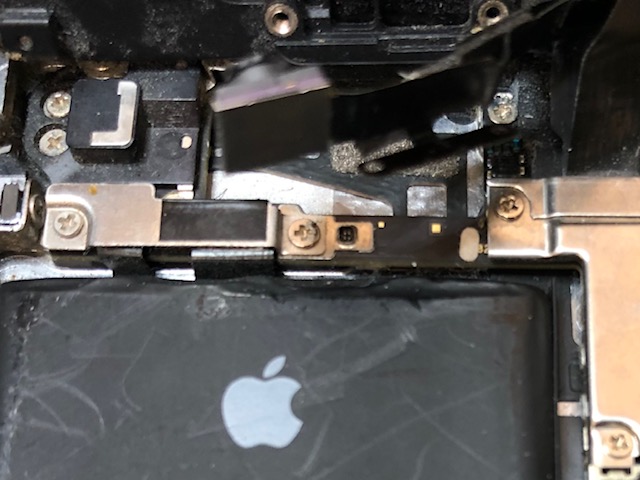 【逗子】iPhone 6の画面修理