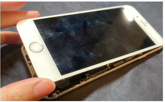 【iPhone６S】★充電コネクタ―修理事例について★