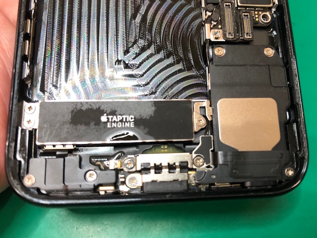 【横浜市 港南区】 iPhone 7のバッテリー交換