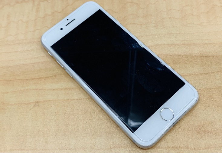 【横浜市 港南区】iPhone 8のホームボタン修理