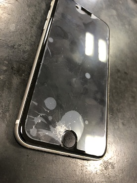 iPhoneSE２　画面交換しました