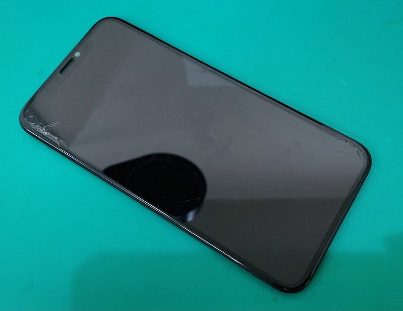 【横浜市 磯子区】iPhone Xの画面修理