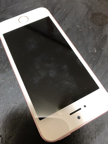 iPhoneSEのバッテリー交換