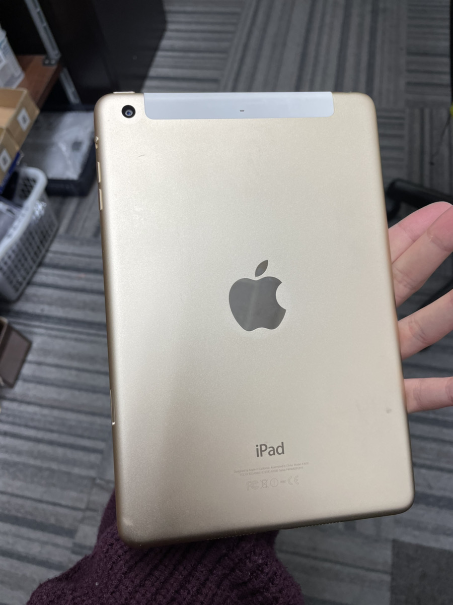 iPad修理承っています！