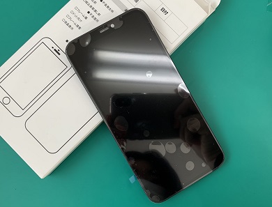 【横浜市 栄区】iPhone 11のフロントパネル交換