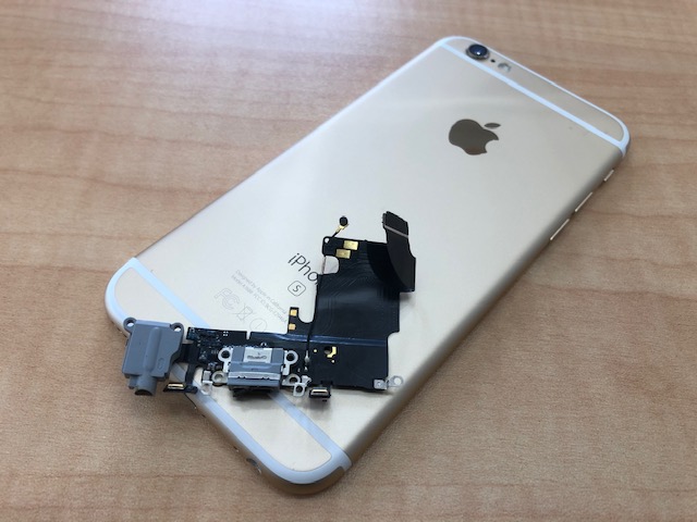 【横浜市 栄区】 iPhone 6Sの充電ドック修理