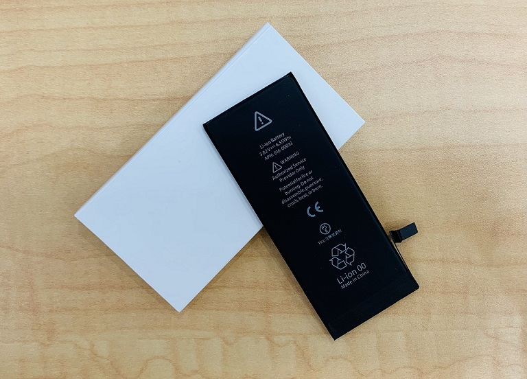 【鎌倉】 iPhone 6Sのバッテリー交換