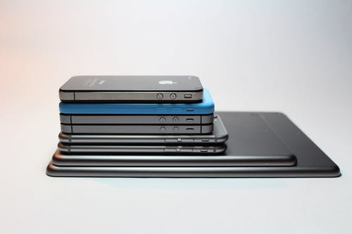 折り畳みiPhone？