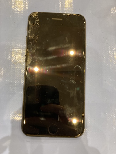 iPhone7の画面交換修理！