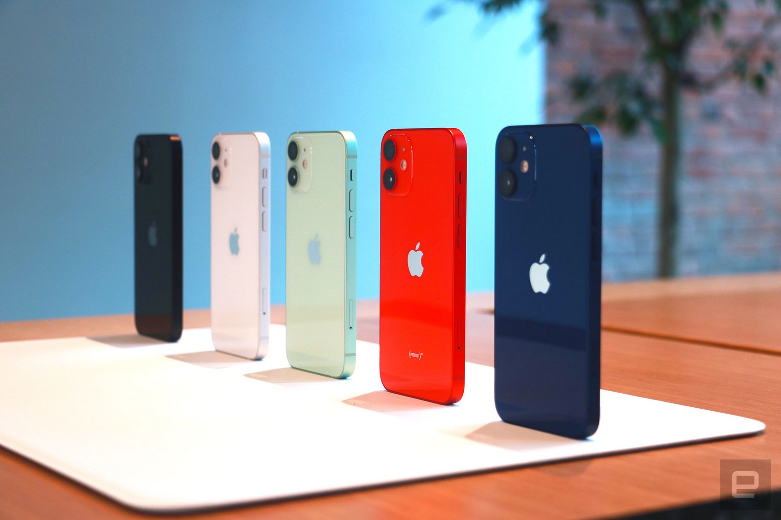 iPhone12 mini が減産される？？