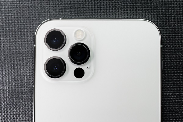 センサーシフト式手ぶれ補正とは？