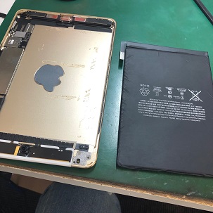 iPhoneもiPadも在庫が有るものは即日で対応致します。