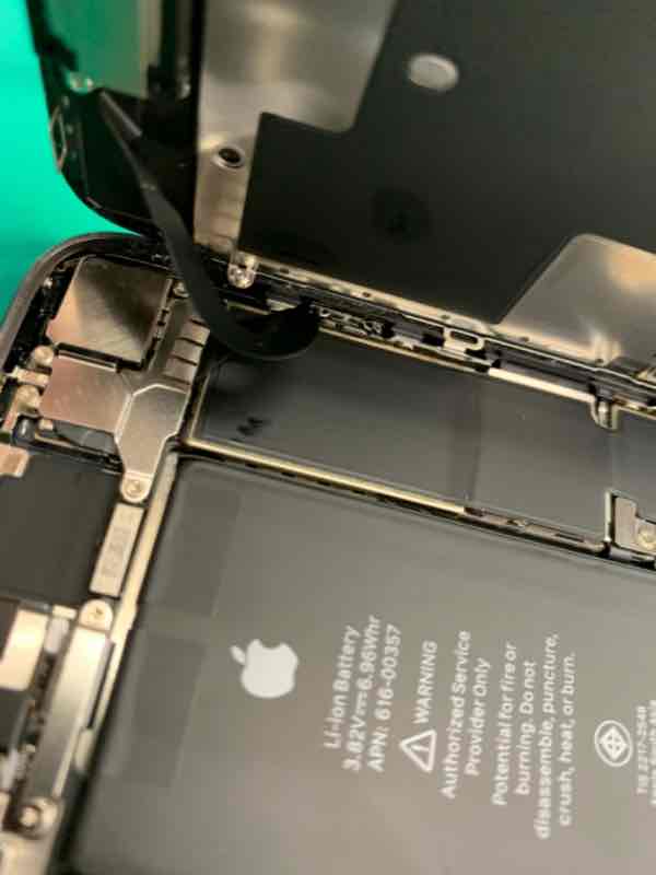 【鎌倉市】 iPhone 8のバッテリー交換